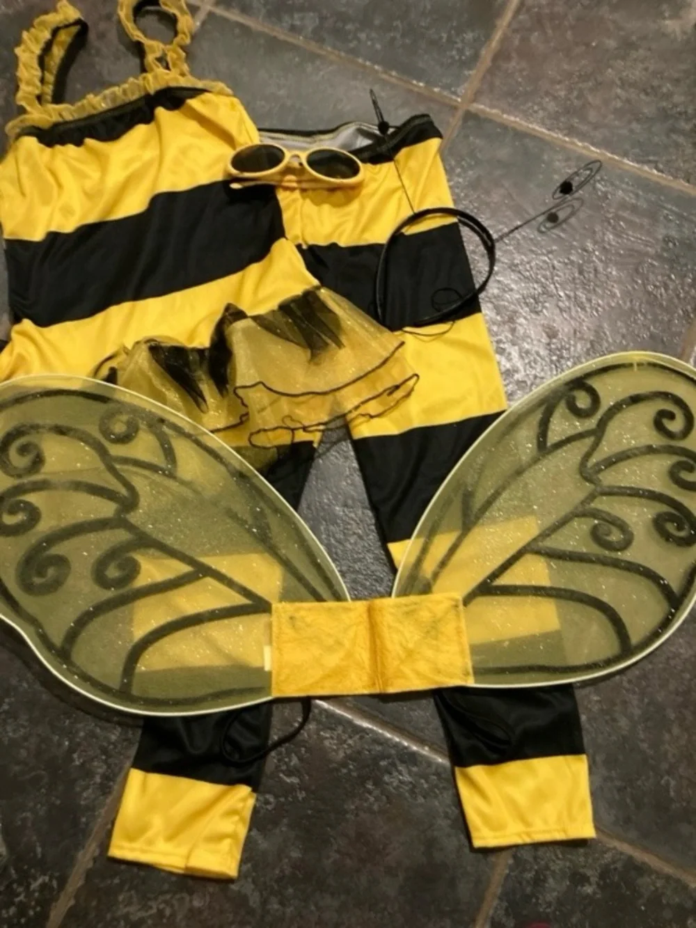 California Costumes “Little Honey Bee” Costume Girls Size M 7/8
